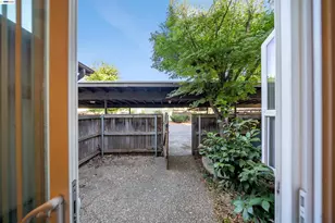 8848 La Riviera Dr, Sacramento, CA 95826 - Photo 20