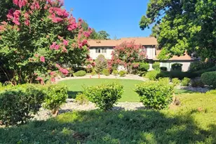 8848 La Riviera Dr, Sacramento, CA 95826 - Photo 2