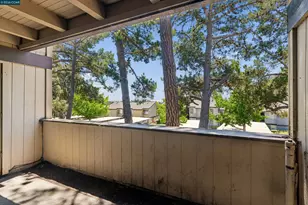 355 Parkview Terrace, Vallejo, CA 94589 - Photo 12