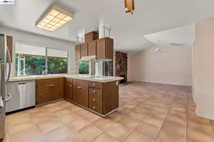 5359 Pecan Blossom Dr, San Jose, CA 95123 - Photo 14