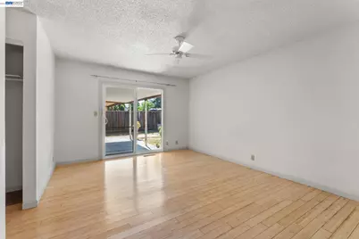 5359 Pecan Blossom Dr, San Jose, CA 95123 - Photo 18