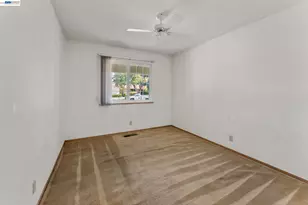 5359 Pecan Blossom Dr, San Jose, CA 95123 - Photo 26