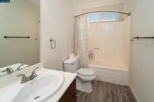 1418 Longhorn Ln, Patterson, CA 95363 - Photo 10