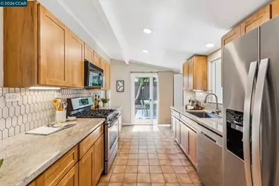 2342 Gehringer Dr, Concord, CA 94520 - Photo 20