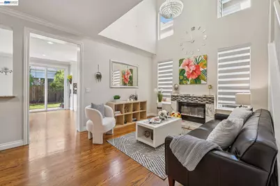 35 Britt Ct, Alameda, CA 94502 - Photo 4