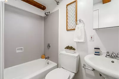 1920 Union St #9, Oakland, CA 94607 - Photo 28