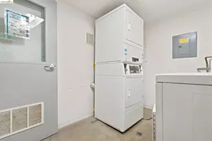 1920 Union St, Oakland, CA 94607 - Photo 32