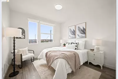 1355 Pullman Way, Oakland, CA 94607 - Photo 28