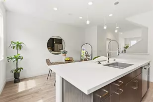 1355 Pullman Wy, Oakland, CA 94607 - Photo 16