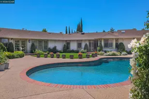 738 Mandarin Ln, Walnut Creek, CA 94598 - Photo 34