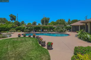738 Mandarin Ln, Walnut Creek, CA 94598 - Photo 32