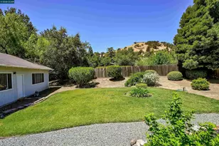 3165 Padre St, Lafayette, CA 94549 - Photo 34