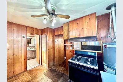 1607 Felton St, San Francisco, CA 94134 - Photo 4