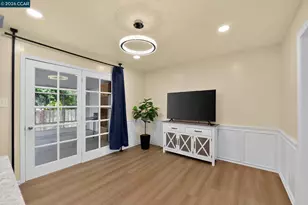 1325 Belfair Dr, Pinole, CA 94564 - Photo 16