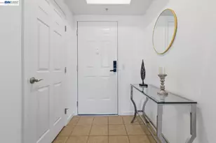 800 Abel St, Milpitas, CA 95035 - Photo 2