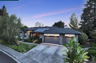403 Midway Pl, Martinez, CA 94553 - Photo 2