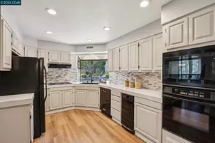 1 Heritage Oaks Rd, Pleasant Hill, CA 94523 - Photo 12