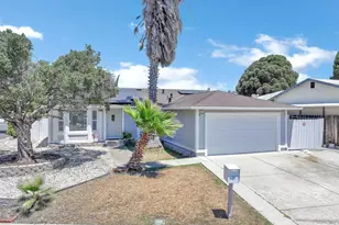 2123 Carquinez Pl, Pittsburg, CA 94565 - Photo 2