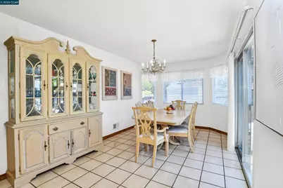 2123 Carquinez Pl, Pittsburg, CA 94565 - Photo 18