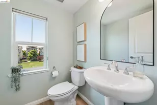 24157 Amaranth Loop, Hayward, CA 94541 - Photo 32