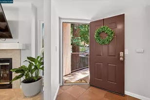 3279 Mt Diablo Ct, Lafayette, CA 94549 - Photo 6
