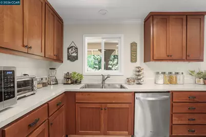 370 Castello, Lafayette, CA 94549 - Photo 10