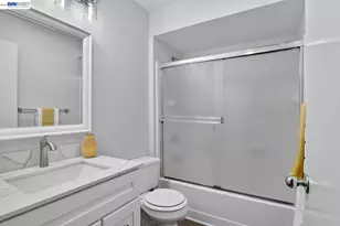 4042 Rio Ct, San Jose, CA 95134 - Photo 24