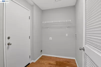 4042 Rio Ct, San Jose, CA 95134 - Photo 16