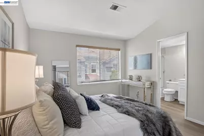 4042 Rio Ct, San Jose, CA 95134 - Photo 20