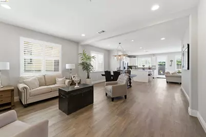 72 Greystone Pl, Pittsburg, CA 94565 - Photo 6
