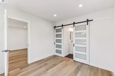 212 Illinois Street, Vallejo, CA 94590 - Photo 12