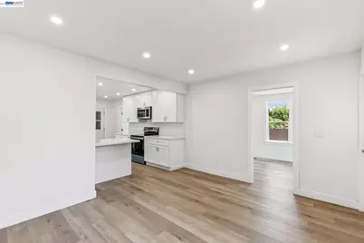 212 Illinois Street, Vallejo, CA 94590 - Photo 6