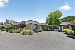 1912 Ptarmigan Dr, Walnut Creek, CA 94595 - Photo 2