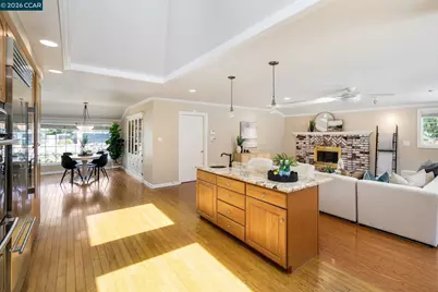 3074 Santa Maria Ct, Concord, CA 94518 - Photo 12