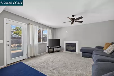 6021 Marsh Hawk Ct, Elk Grove, CA 95758 - Photo 16