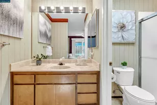 899 Malibu Dr, Concord, CA 94518 - Photo 10