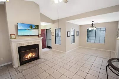 1824 Hamburg Street, Oakley, CA 94561 - Photo 16