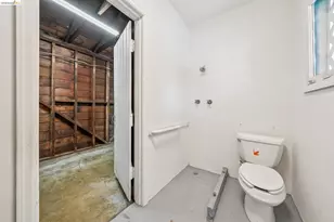 201 Warwick Ave, San Leandro, CA 94577 - Photo 76