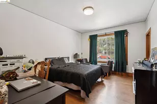 3271 Kempton Ave, Oakland, CA 94611 - Photo 16