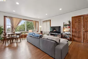 3271 Kempton Ave, Oakland, CA 94611 - Photo 26