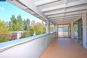 1361 Singingwood Ct, Walnut Creek, CA 94595 - Photo 10