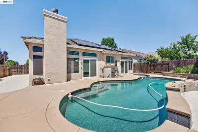 250 Fox Meadow Ct, Tracy, CA 95376 - Photo 26