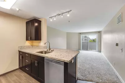 6400 Christie Ave #3322, Emeryville, CA 94608 - Photo 6