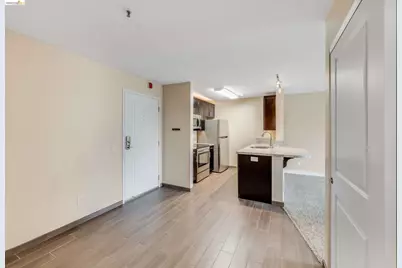 6400 Christie Ave #3322, Emeryville, CA 94608 - Photo 14