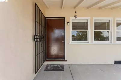 2879 Rheem Ave, Richmond, CA 94804 - Photo 6