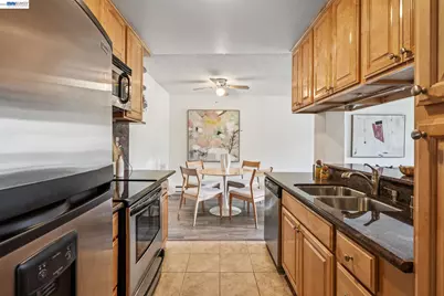 1327 Webster St #B104, Alameda, CA 94501 - Photo 18