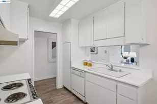 1327 Webster St, Alameda, CA 94501 - Photo 16