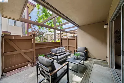 1327 Webster St #B106, Alameda, CA 94501 - Photo 30
