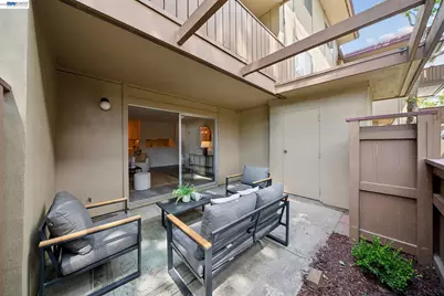 1327 Webster St #B106, Alameda, CA 94501 - Photo 32