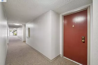 1327 Webster St #B106, Alameda, CA 94501 - Photo 2